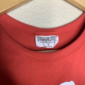 Very small, teens tank top, USA peanuts red color